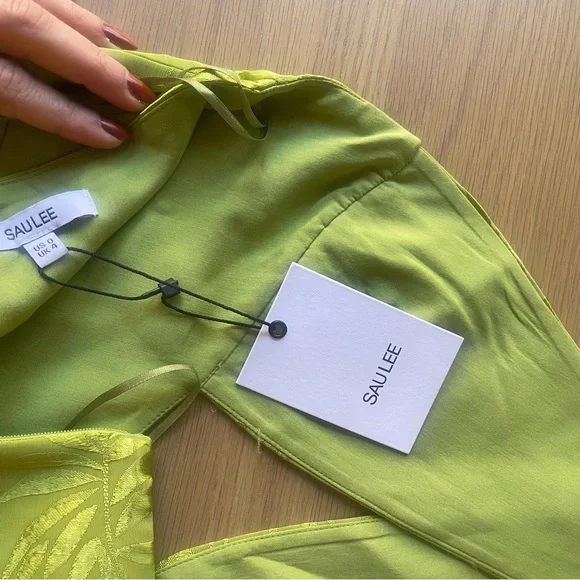 NWT Livi Satin Jacquard Mini Dress size 0 in Green
